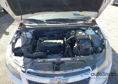 2014 Chevrolet Cruze 1Lt Auto из США, поврежденный, VIN 1G1PC5SB5E7190497